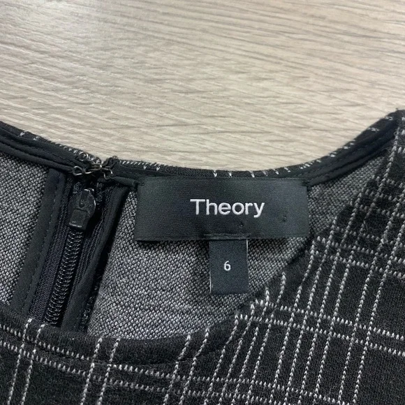 Theory Rijik Structured Knit Pattern Shift Dress - Picture 5 of 11